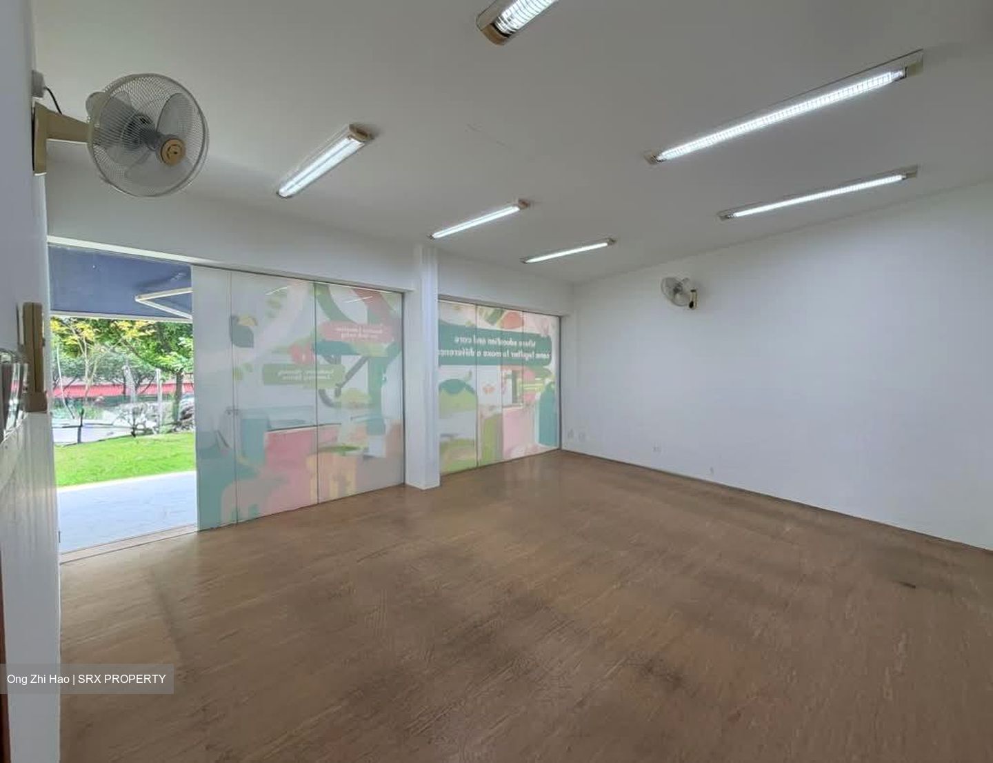 Ang Mo Kio Avenue 10 (D20), Retail #606754711